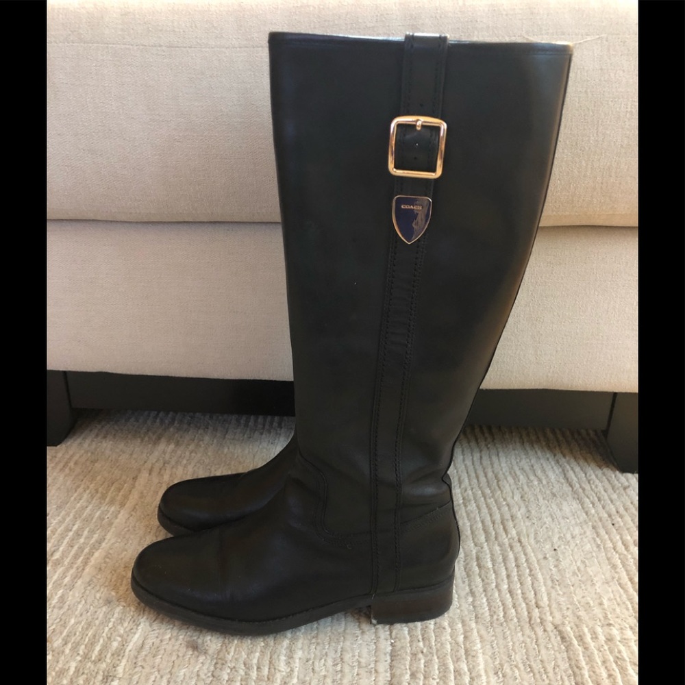 Coach boots